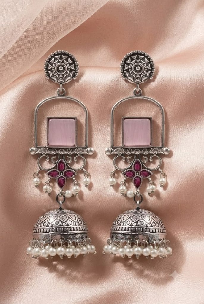 Stylish artificial jewellery set with elegant earrings, necklace and ring